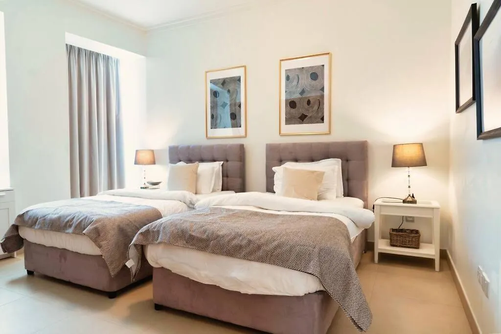 First Class 3Br With Full Burj Khalifa And Fountain View Dubai United Arab Emirates